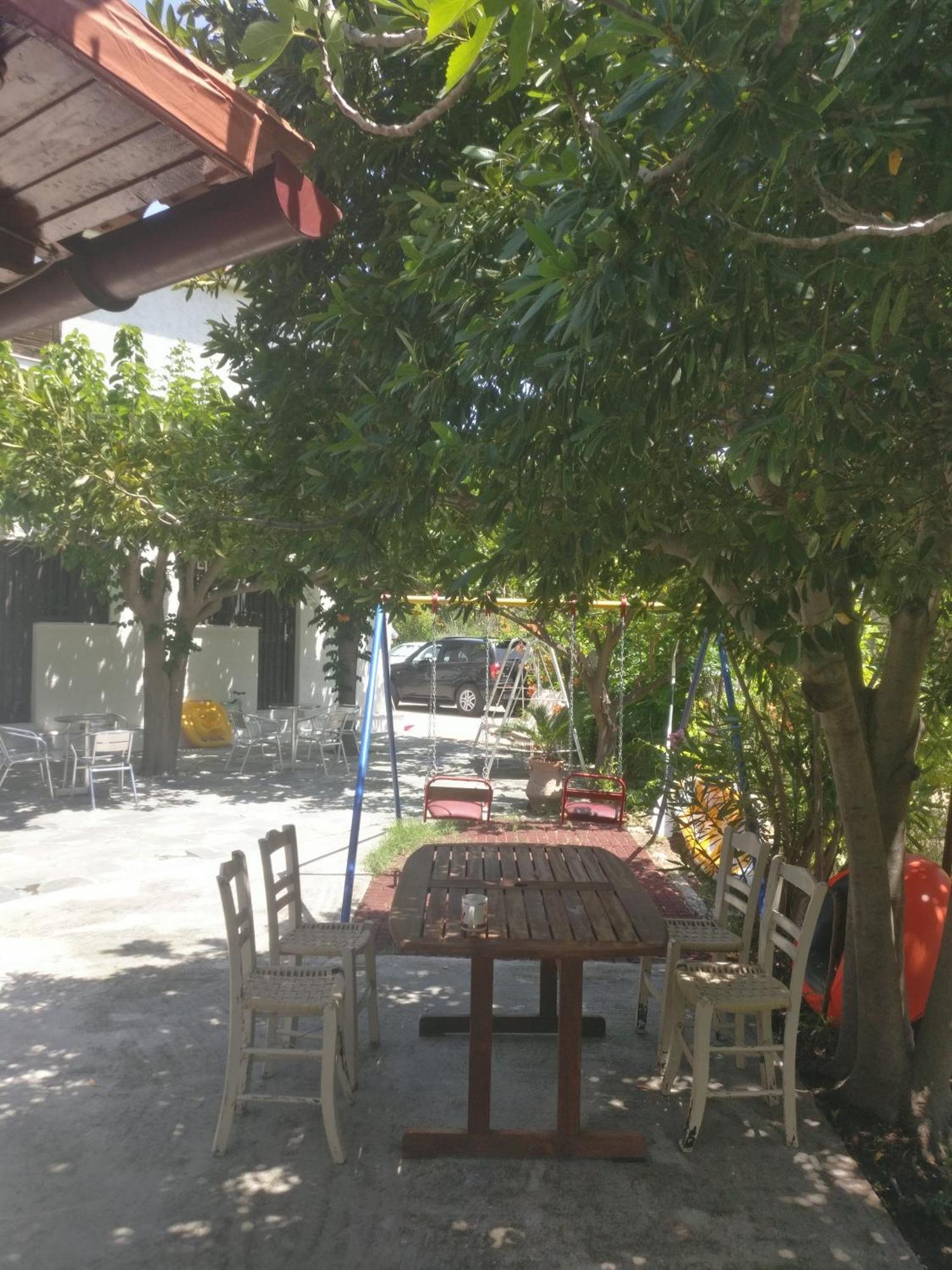 Yfantis Sakis Apartment'S Erateini Exterior photo